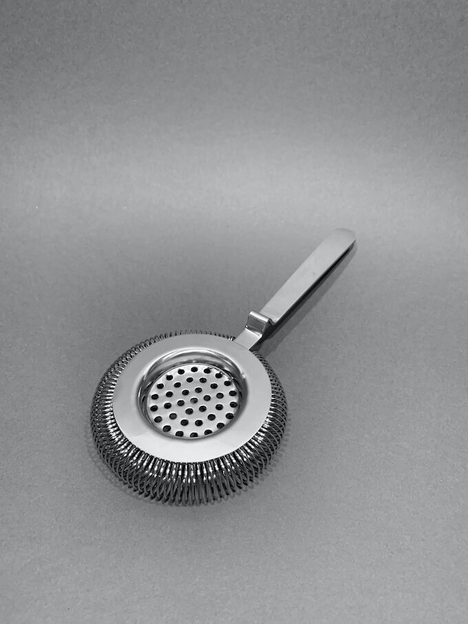 hawthorne-strainer-fix-hook-1-optimiert-e1644183565678.jpg